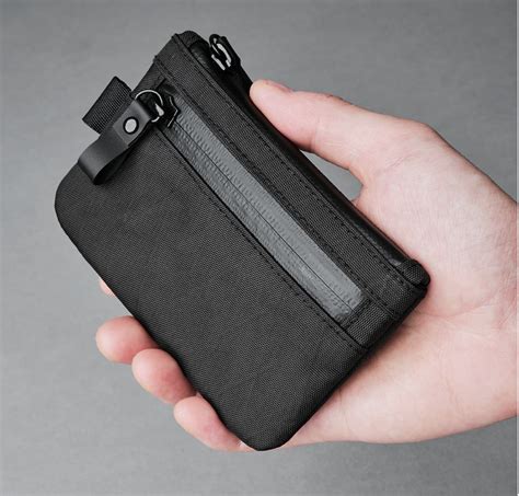 alpaka zip card pouch.